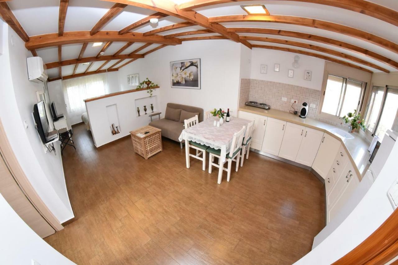 Suites & Spa Galilee Кирият Шмона Екстериор снимка