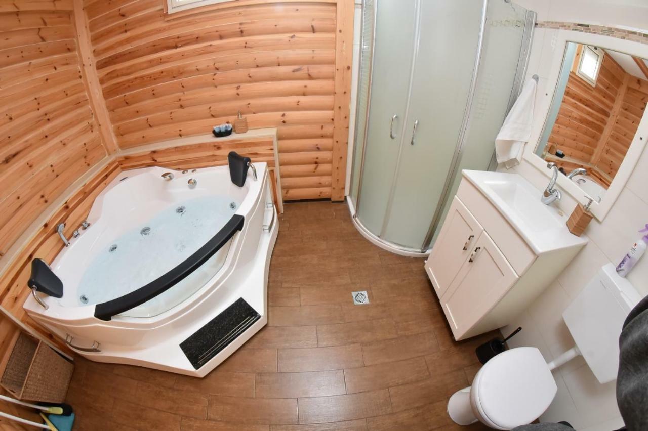 Suites & Spa Galilee Кирият Шмона Екстериор снимка